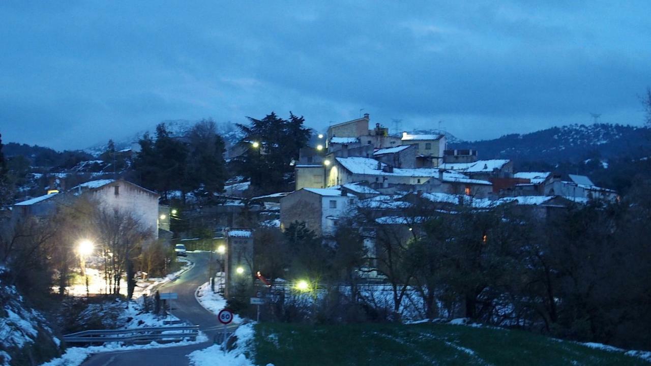 Vallvert de Queralt Casa Miretゲストハウス エクステリア 写真